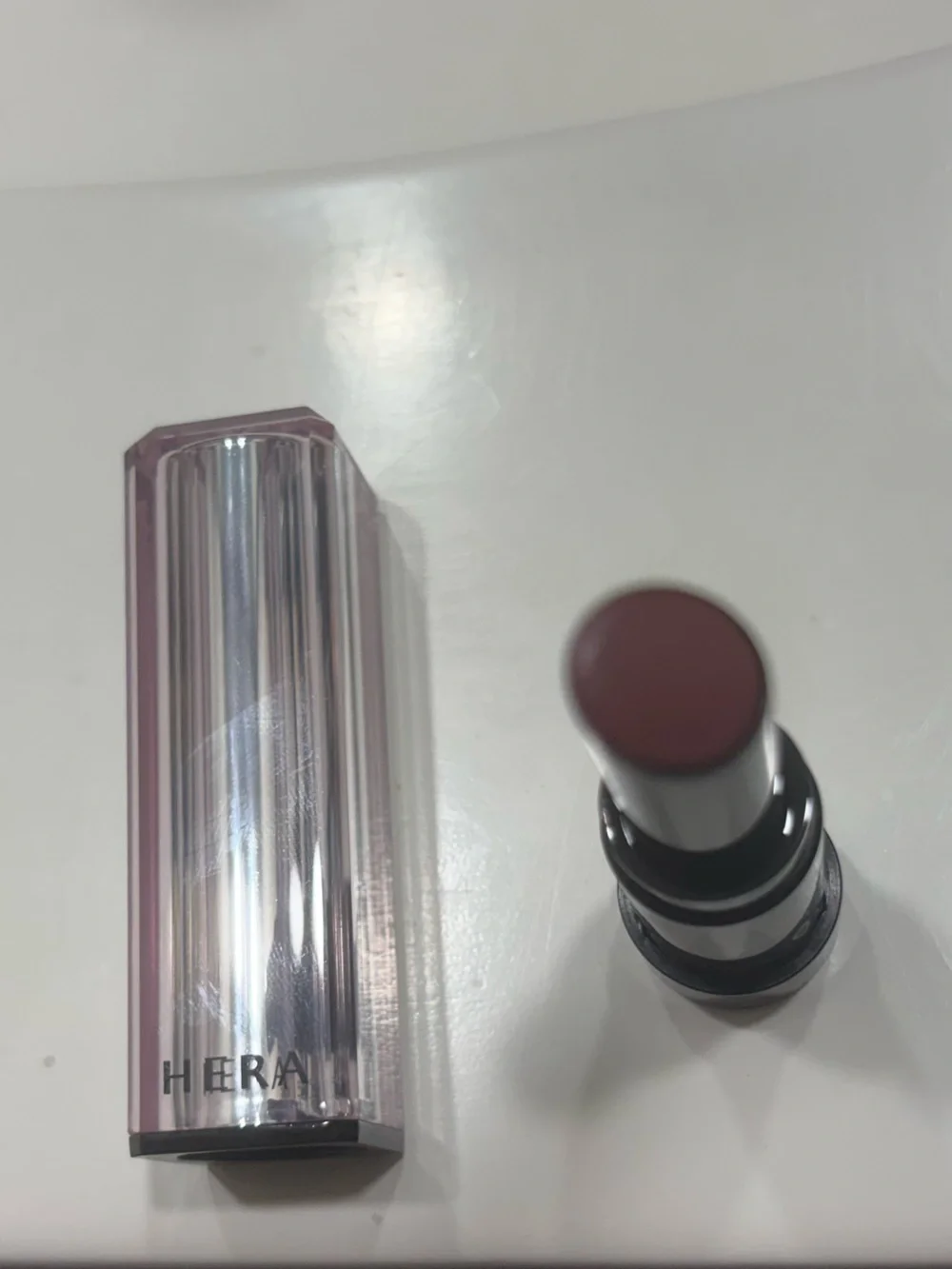 NWT HERA Sensual Tinted Shine Stick in Angels Kiss  - Warm Rose Brown